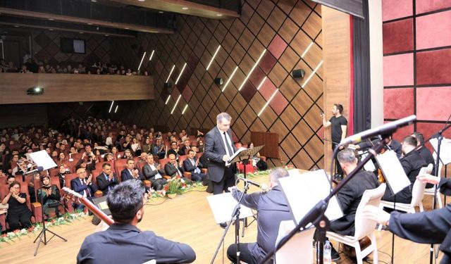 Kastamonu'da öğretmenlerden sanat şöleni