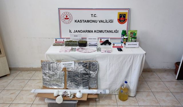 Uyuşturcu operasyonunda gözaltına alınan 10 şüpheliden 2’si tutuklandı