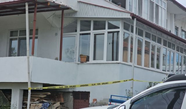 Zonguldak'ta 28 yaşındaki genç evinde ölü bulundu