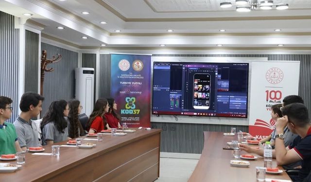 Kastamonulu öğrenciler mobil uygulama geliştirdi