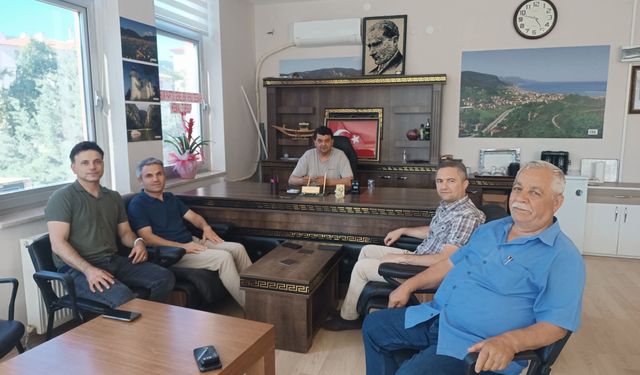 Cide Muhtarlar Derneği’ne hayırlı olsun ziyareti