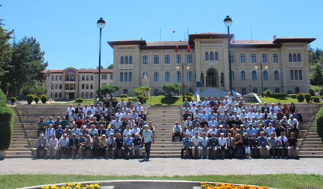 Göl Mezunları 28. Geleneksel buluşmasında Kastamonu’da bir araya geldi