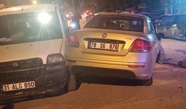 Komşu'da kaza Kastamonuluyu buldu: 2 yaralı