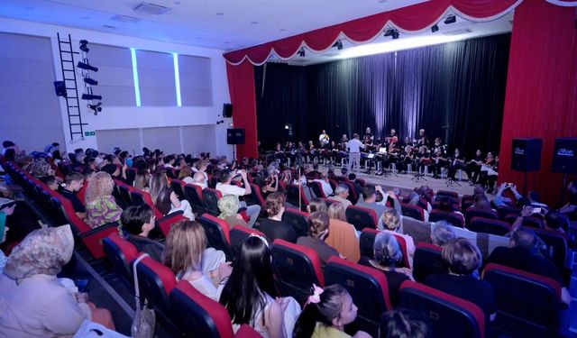 Kastamonu'da ritim konseri ilgiyle karşılandı