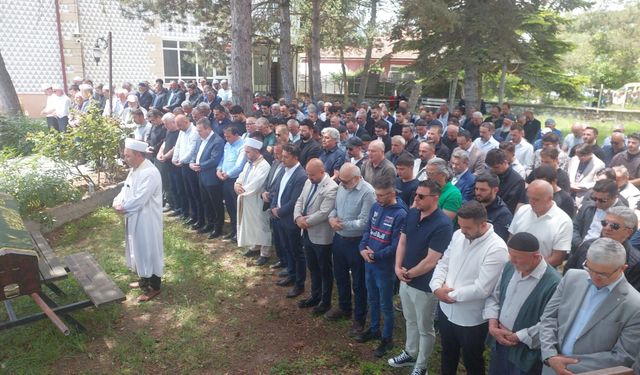 Meslektaşımızın babası Halil Davut'a son görev