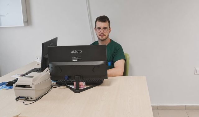 Tosya'ya atanan Operatör Doktor hasta kabulüne başladı