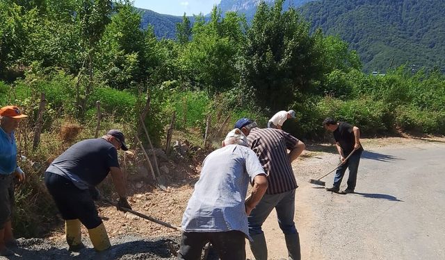Cide’de köylülerden takdir toplayan çalışma