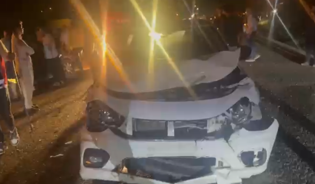 Cide’de feci kaza: 1’i ağır 4 kişi yaralandı!