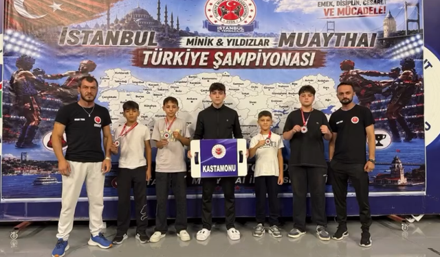 Kastamonulu sporcular ringde tarih yazdı: 4 madalya