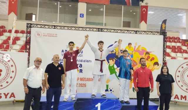Kastamonulu taekwondocular Amasya'dan derecelerle döndü