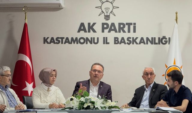 AK Parti Kastamonu İl Başkanlığı'nda haftalık toplantı