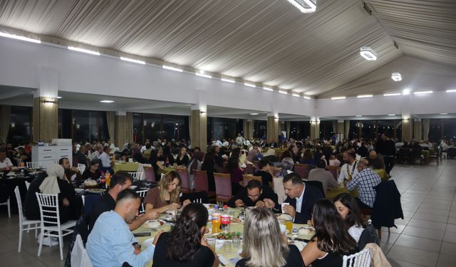 Cideliler takımları için yardım gecesine koştu!