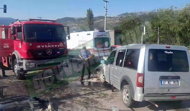 Kastamonu plakalı araç Sakarya’da kazaya karıştı: 6 yaralı