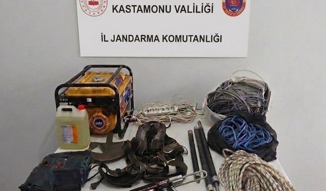 Kastamonu'da definecilere suçüstü operasyon!