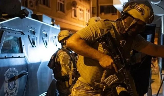 Kastamonu’da jandarma düğmeye bastı: Silahlar ele geçirildi