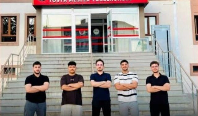 Tosya MYO öğrencileri TEKNOFEST Robolig'de finalde