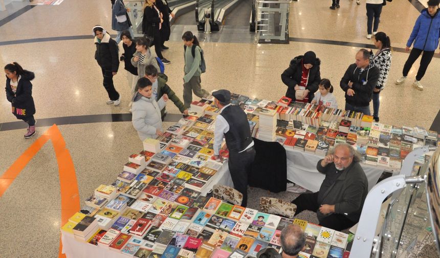 Kastamonu BAVM’de Neyno Kültür Sahaf Fuarı