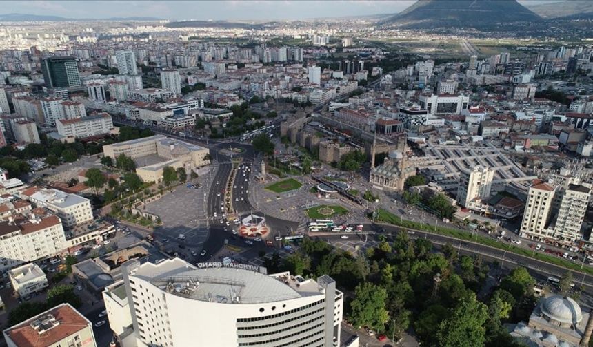 Kastamonu Kayseri arası kaç km? Kastamonu'dan Kayseri'ye nasıl giderim?