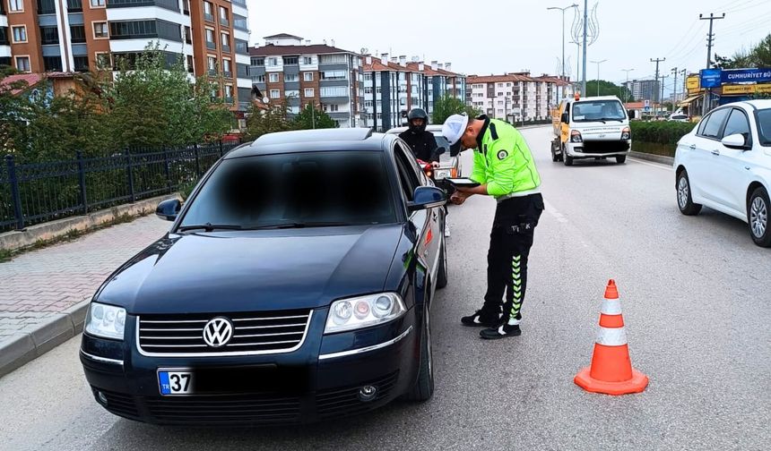 Polis affetmedi! Kastamonu’da sürücülere ceza yağdı