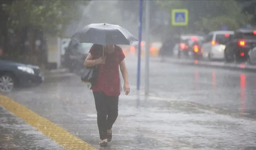 Kastamonu'da sağanak yağış bugün de devam edecek!