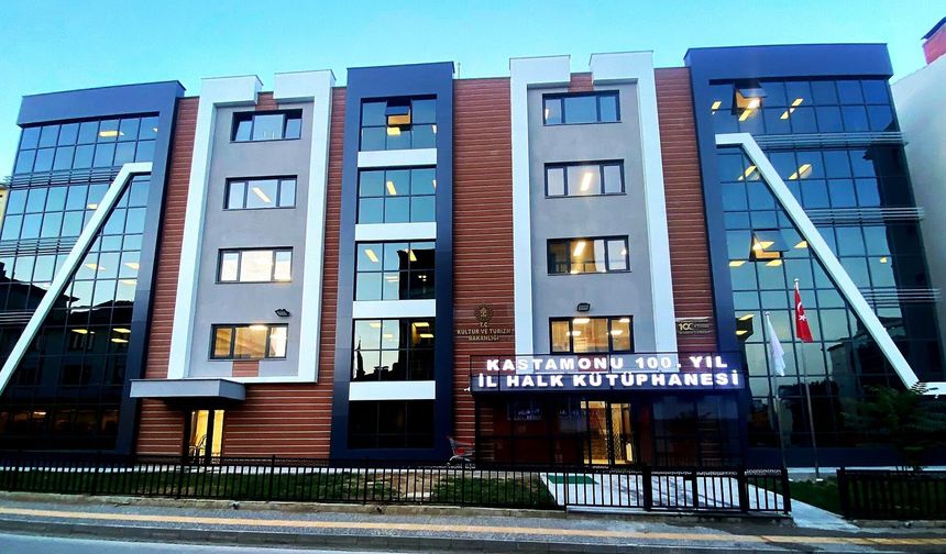 Kastamonu’da mahsur kalan vatandaşın imdadına polis yetişti