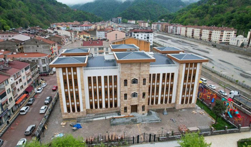 Başkanın yuvaya dönüş iddiası ilçeyi salladı!
