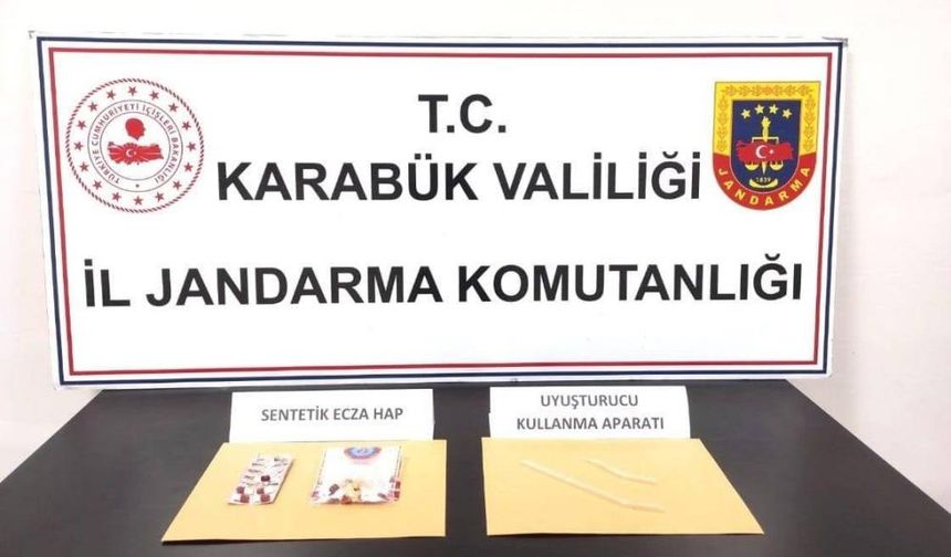 Karabük'te 12 adet sentetik ecza hap ele geçirildi