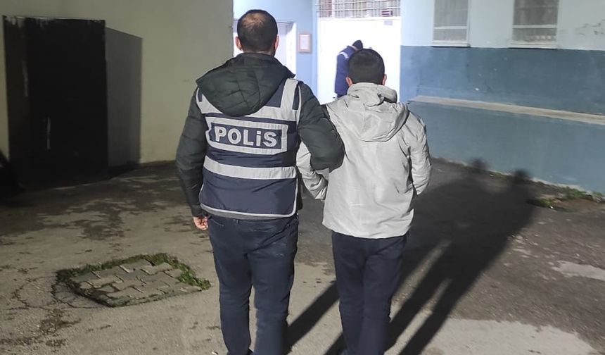 Aranan şahıs Kastamonu Polisinden kaçamadı!