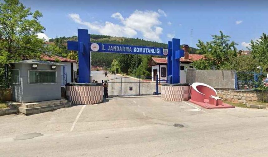 Kastamonu İl Jandarma Komutanlığı nerededir, adres bilgileri, iletişim bilgileri nedir, İl Jandarma Komutanı kimdir ?
