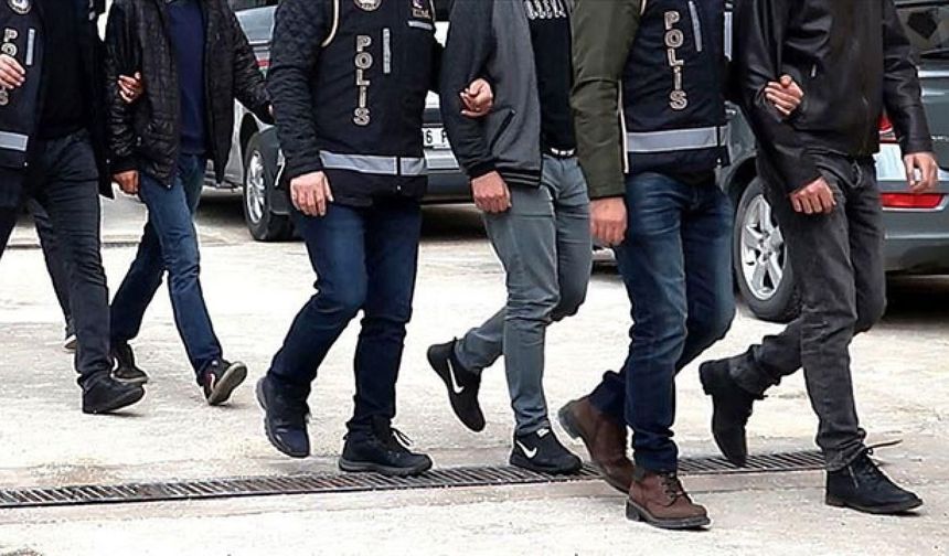 Kastamonu emniyetinden aranan şahıslara operasyon