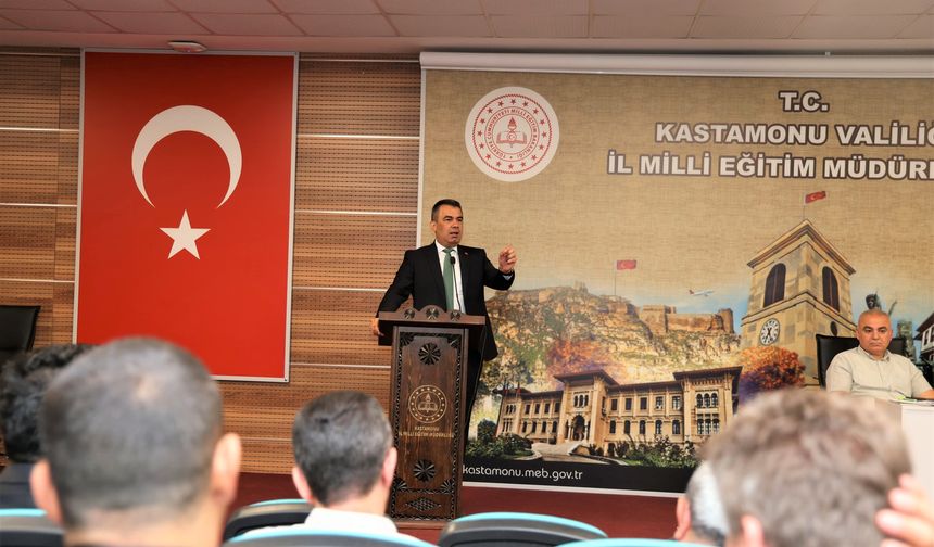 Okul müdürleri sene sonunda toplandı