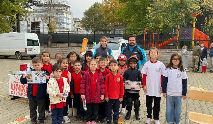 İsfendiyarbey İlkokulu’nda öğrencilere sağlık bilinci aşılandı