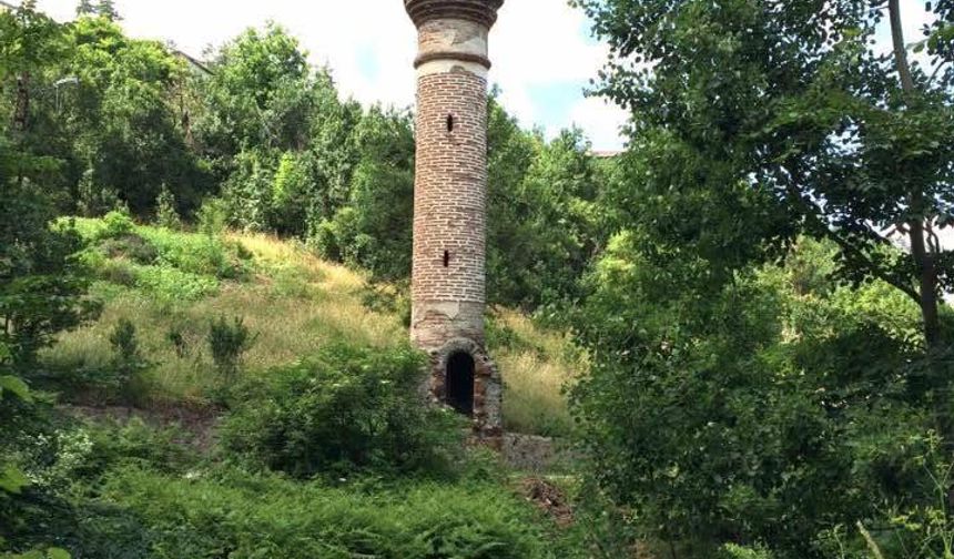Kastamonu'nun camisiz minaresi görenleri şaşırtıyor!