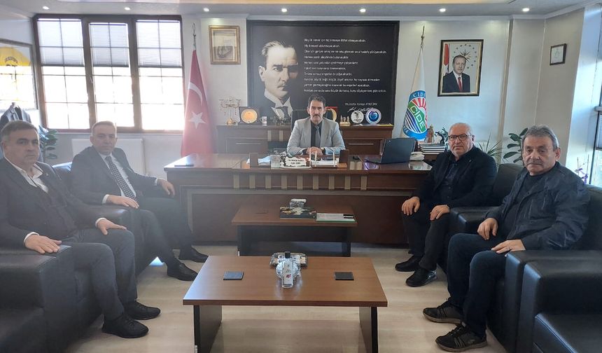 İl Spor Müdürü yeni futbol sahası için Cide'ye geldi