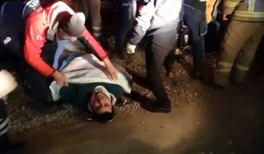 Komşu’da uçurumdan düşen motosikletliyi ekipler kurtardı