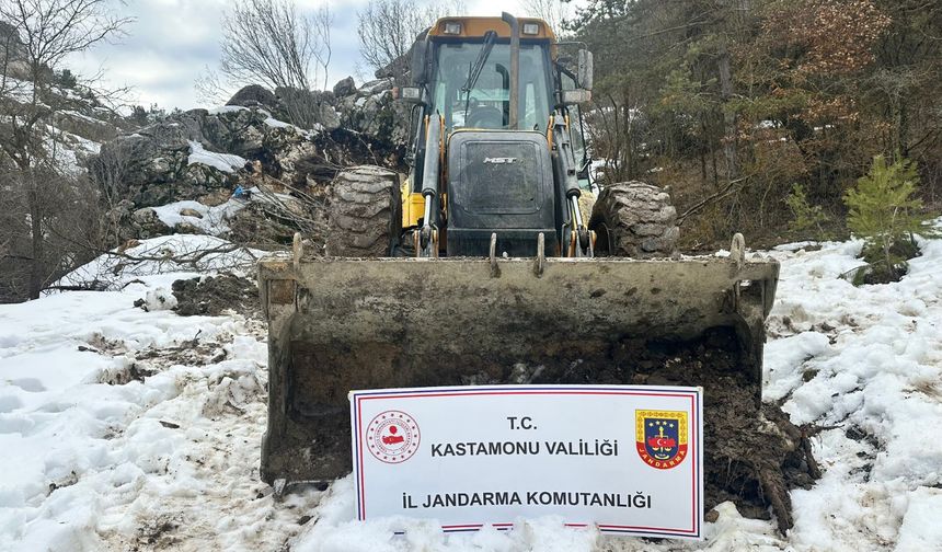 Kastamonu'da madde kullanan defineciler suçüstü yakalandı