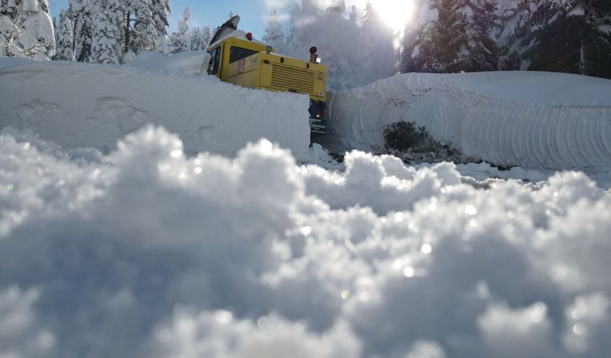 Kastamonu’da yolu kapalı 55 köy kaldı