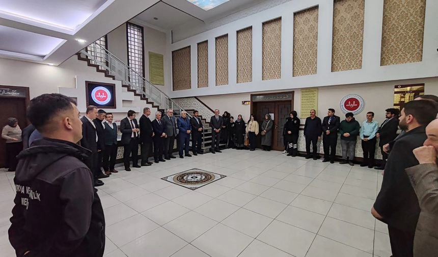 Müftü Derin personellerin kandilini kutladı