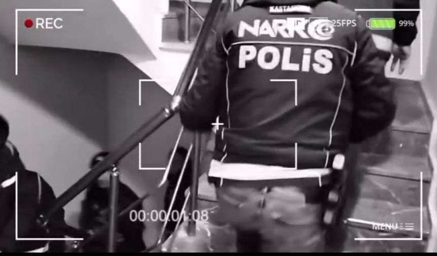 Uyuşturucuyu yutarak Türkiye’ye soktu: Kastamonu’da yakalandı!