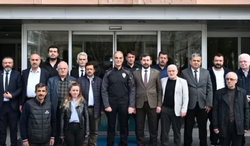 Kastamonu'da güvenliğin zirvesi muhtarlarla buluştu