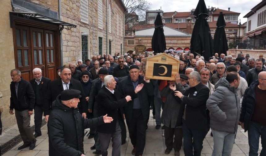 Mete Tufan son yolculuğuna uğurlandı