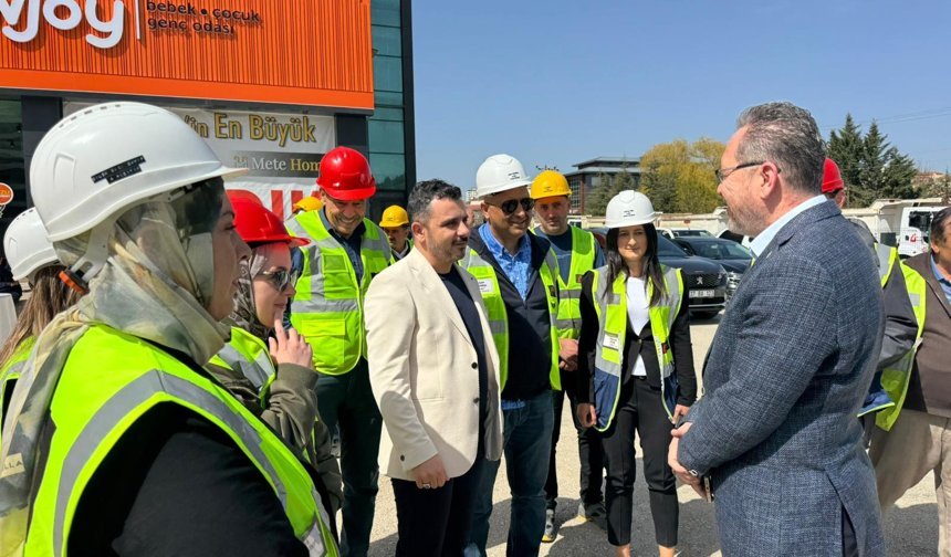 Dev proje iki partiyi buluşturdu