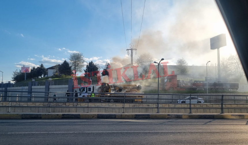 Kastamonu'da hareketli saatler: Vinç alev aldı!