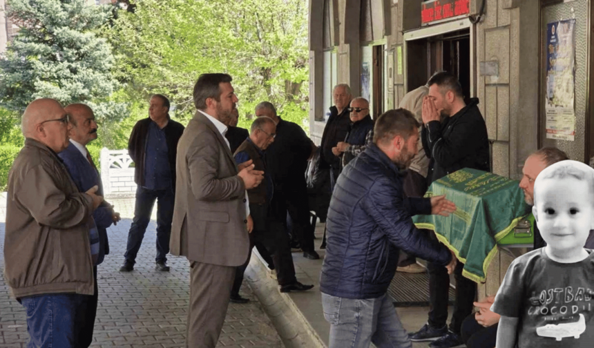 Kastamonulu minik Aybars gözyaşlarıyla toprağa verildi