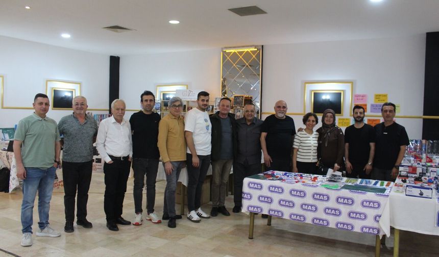 20 kırtasiye devi aynı çatı altında buluştu