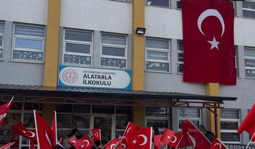 Alatarla İlkokulu’nda bahar şenliği heyecanı