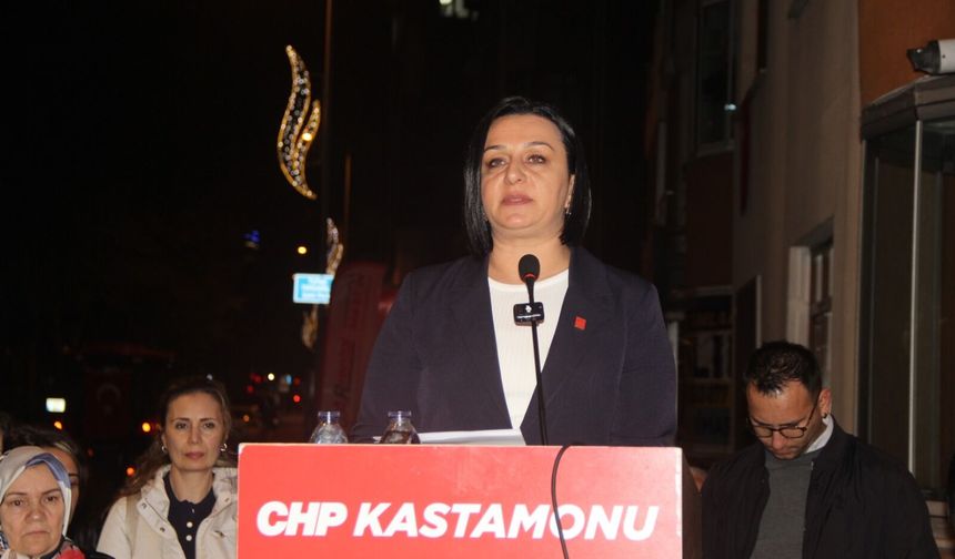 Karabacak: “CHP’yi kimin yöneteceğine darbeciler değil, millet karar verir”
