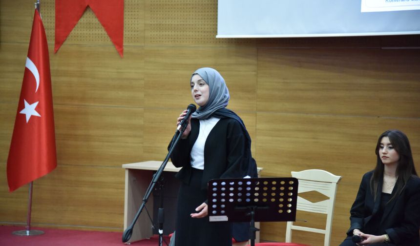 Kastamonu’da Dünya Ebeler Günü kutlandı