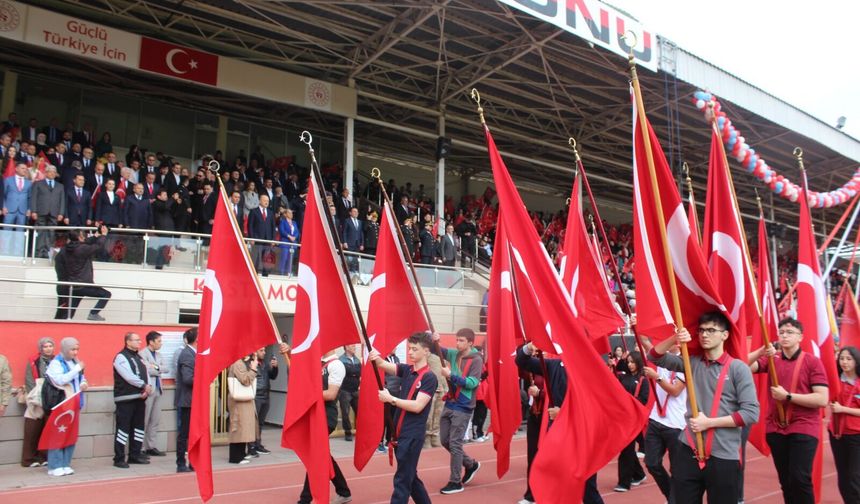 Gençliğin Bayramı 19 Mayıs Kastamonu’da coşkuyla kutlandı