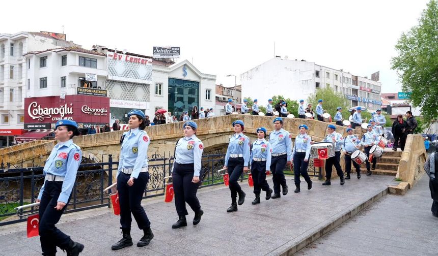 Kastamonu’da Cumhuriyet coşkusu sokaklara taştı!
